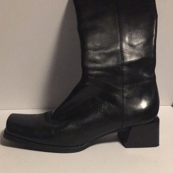 Enzo Angiolini Y-CECE black heeled leather boots, inside zip, 12”girth, size 6.5 - Picture 3 of 11